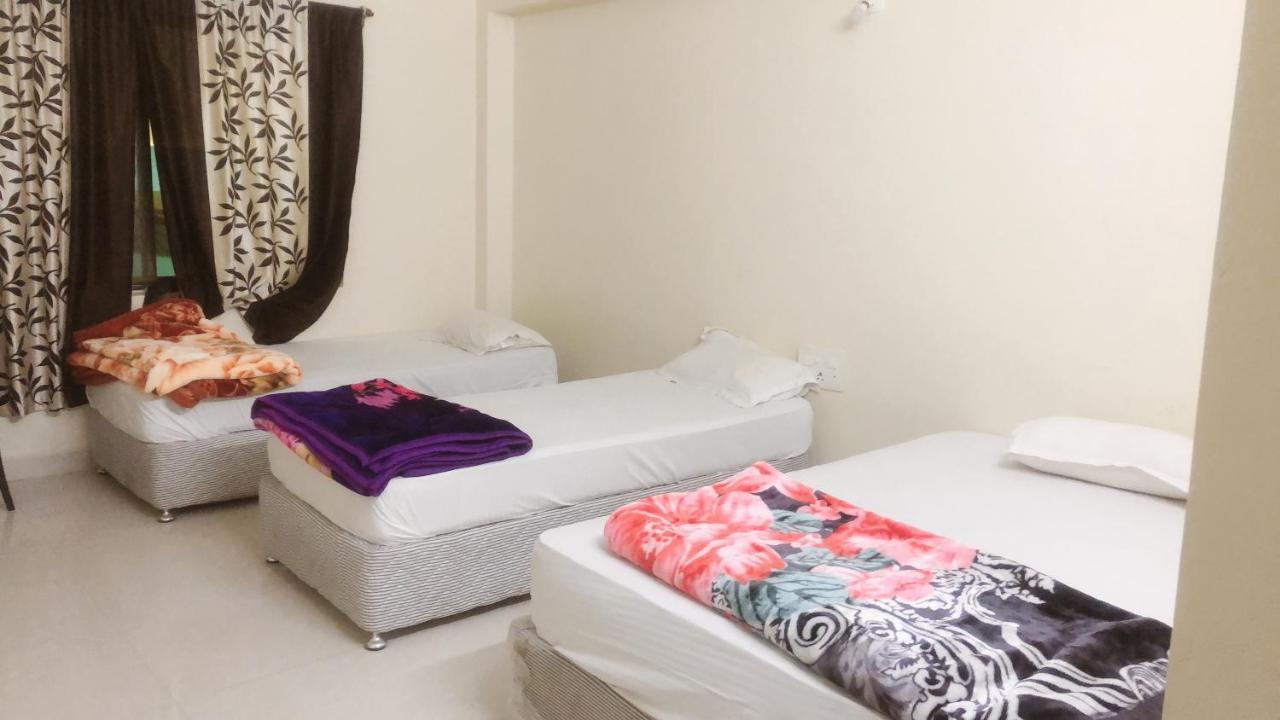 Lotus Residency Hotel Bodh Gaya Exterior foto